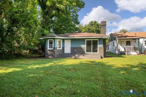 Tiny photo for 125 Center Street ST, Petersburg, VA 23803 (MLS # 2627023)