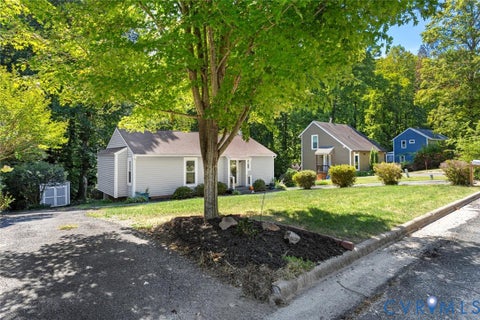Tiny photo for 10107 Redbridge Road, Midlothian, VA 23236 (MLS # 2625017)