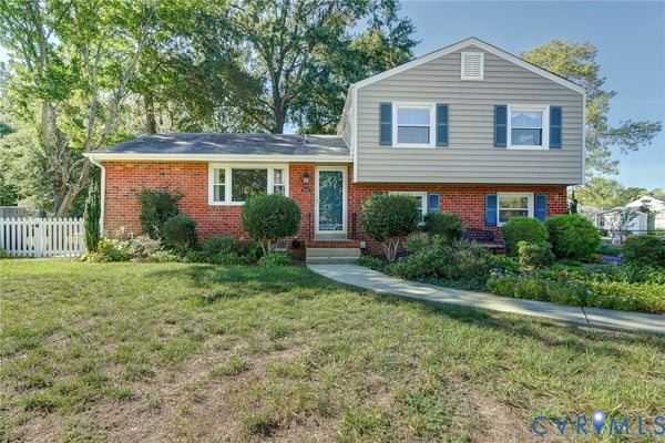 2705 TERRY DR, HENRICO, VA 23228 - Image b97a452c95856aef032c8c37804a5af5/876722659