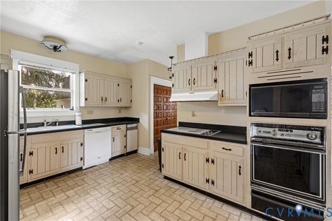 Tiny photo for 41 Seays Drive, Dillwyn, VA 23936 (MLS # 2611555)