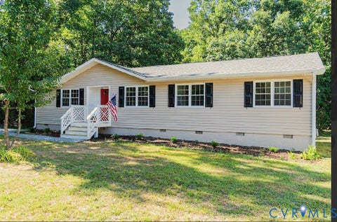Tiny photo for 3011 Quaker Road, Quinton, VA 23141 (MLS # 2612404)