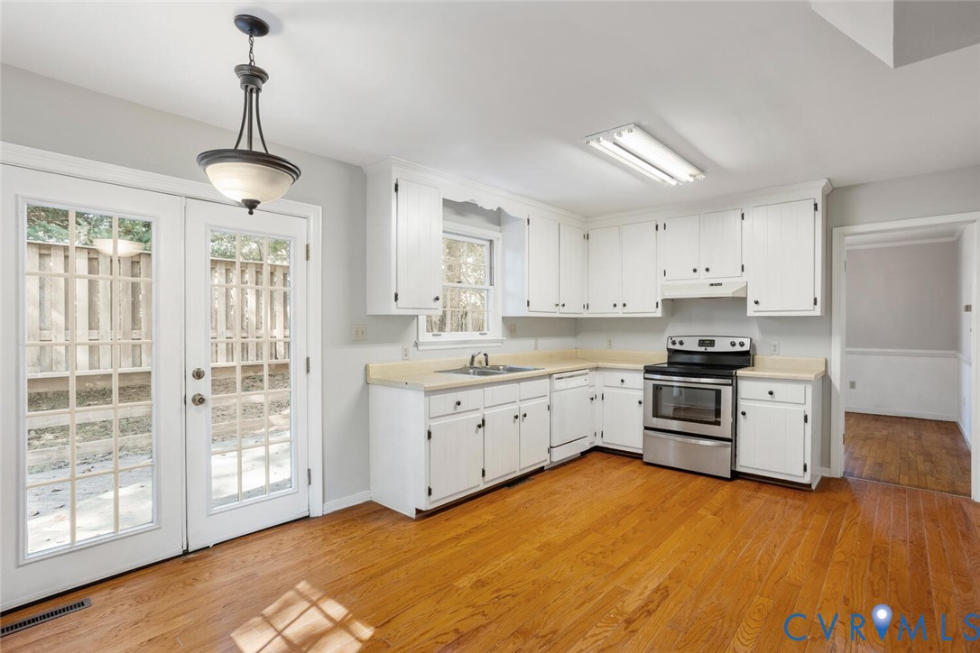 Henrico, Virginia 23229, United States, 3 Bedrooms Bedrooms, ,3 BathroomsBathrooms,Residential,Active,223806