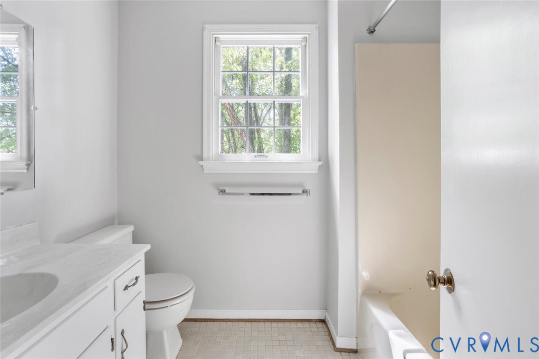 Henrico, Virginia 23229, United States, 3 Bedrooms Bedrooms, ,3 BathroomsBathrooms,Residential,Active,223806