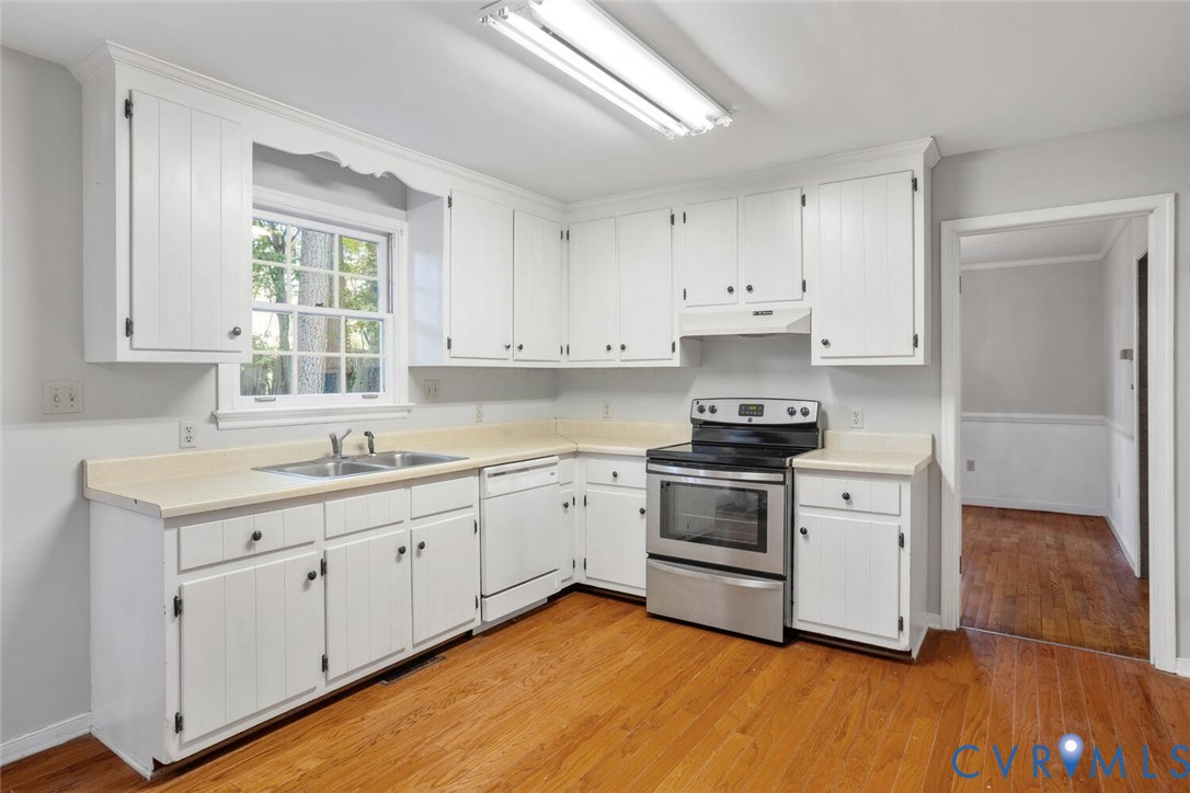 Henrico, Virginia 23229, United States, 3 Bedrooms Bedrooms, ,3 BathroomsBathrooms,Residential,Active,223806