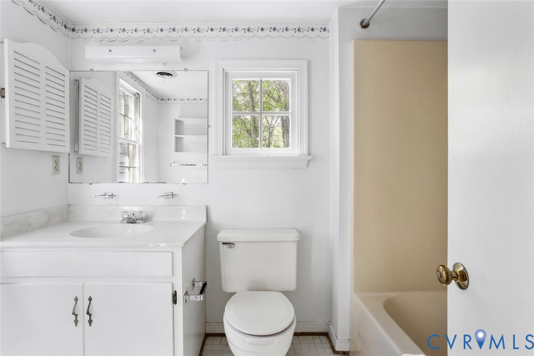 Henrico, Virginia 23229, United States, 3 Bedrooms Bedrooms, ,3 BathroomsBathrooms,Residential,Active,223806