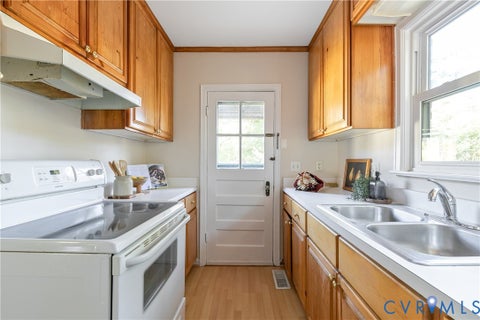 Tiny photo for 5736 Bondsor Lane, Richmond, VA 23225 (MLS # 2628516)
