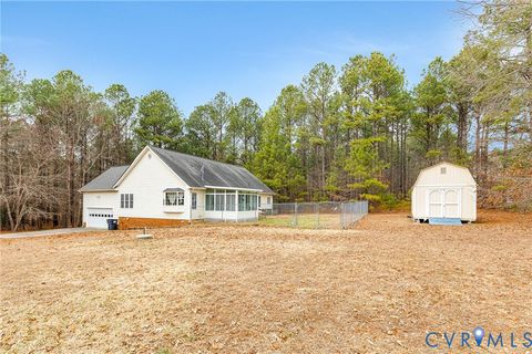 Tiny photo for 19423 Indian Road, Petersburg, VA 23805 (MLS # 2604524)
