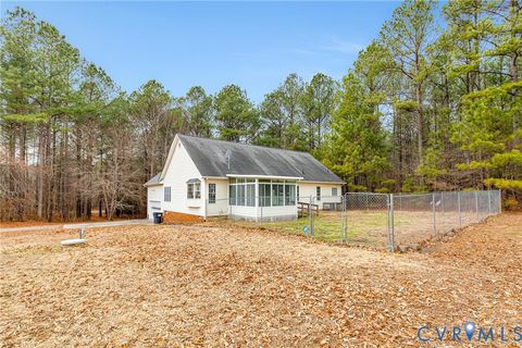 Tiny photo for 19423 Indian Road, Petersburg, VA 23805 (MLS # 2604524)