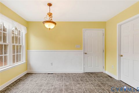 Tiny photo for 19423 Indian Road, Petersburg, VA 23805 (MLS # 2604524)