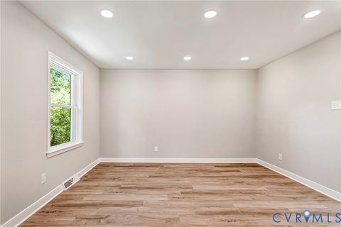 Tiny photo for 5541 Spoke Court, Richmond, VA 23234 (MLS # 2614528)