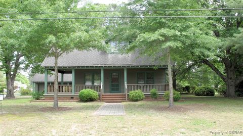 A home in Urbanna