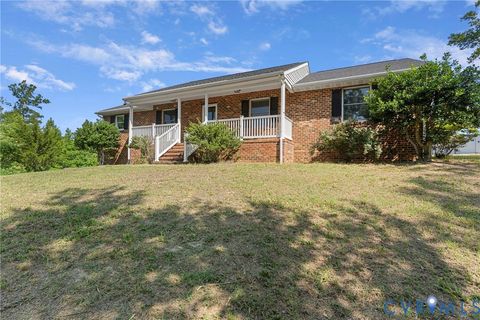Tiny photo for 500 Parr Drive, Tappahannock, VA 22560 (MLS # 2618112)