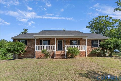 Photo of 500 Parr Drive, Tappahannock, VA 22560 (MLS # 2618112)