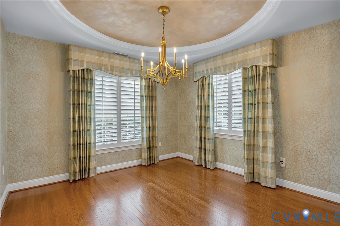 10011 Berry Pond Lane