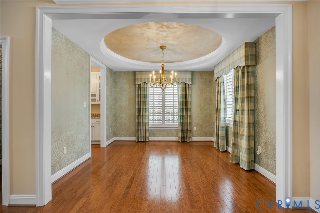10011 Berry Pond Lane