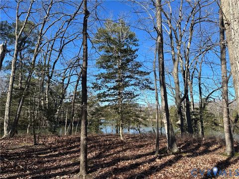 Tiny photo for 349 Taylors Beach Rd Rd, Fairfield, VA 22539 (MLS # 2602367)