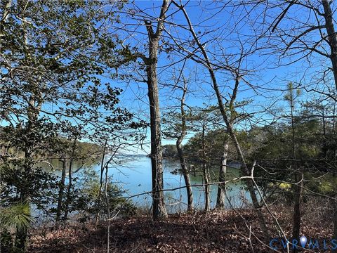 Tiny photo for 349 Taylors Beach Rd Rd, Fairfield, VA 22539 (MLS # 2602367)