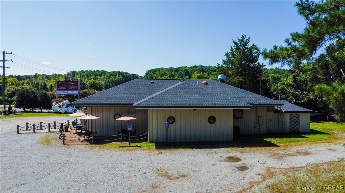6870 Main Street