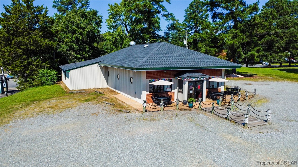 6870 Main Street