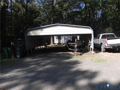 Tiny photo for 830 Grapevine Road, Sandston, VA 23150 (MLS # 2620745)
