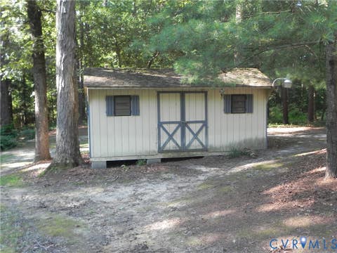 Tiny photo for 830 Grapevine Road, Sandston, VA 23150 (MLS # 2620745)