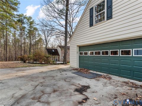 Tiny photo for 20120 River Road, Chesterfield, VA 23838 (MLS # 2606211)