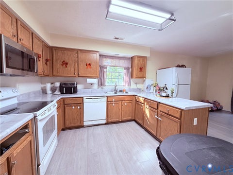 Tiny photo for 9412 Lockberry Ridge Loop, North Chesterfield, VA 23237 (MLS # 2628310)