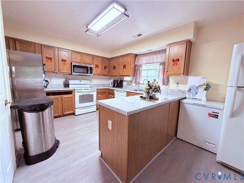 Tiny photo for 9412 Lockberry Ridge Loop, North Chesterfield, VA 23237 (MLS # 2628310)