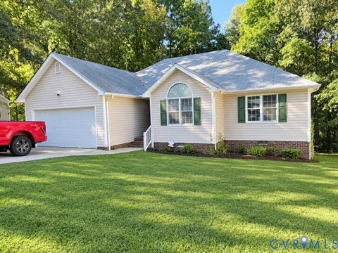 Tiny photo for 9412 Lockberry Ridge Loop, North Chesterfield, VA 23237 (MLS # 2628310)