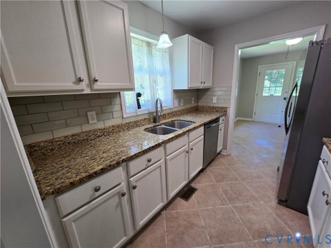 Tiny photo for 1019 Arizona Drive, Richmond, VA 23224 (MLS # 2622467)