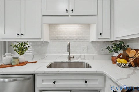 Tiny photo for 7906 Featherchase Place, Chesterfield, VA 23832 (MLS # 2626193)