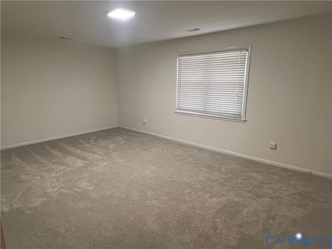 Tiny photo for 2112 Paramont Avenue, Chesapeake, VA 23320 (MLS # 2616657)