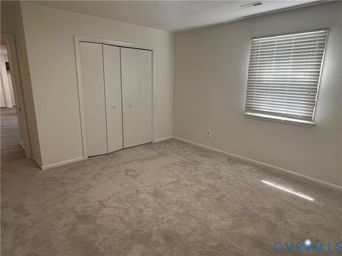 Tiny photo for 2112 Paramont Avenue, Chesapeake, VA 23320 (MLS # 2616657)