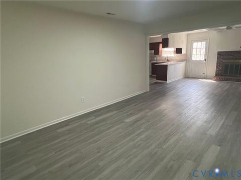 Tiny photo for 2112 Paramont Avenue, Chesapeake, VA 23320 (MLS # 2616657)