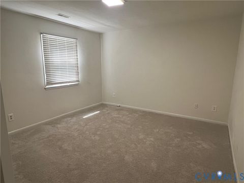 Tiny photo for 2112 Paramont Avenue, Chesapeake, VA 23320 (MLS # 2616657)