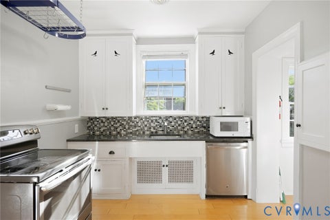 Tiny photo for 1713 Wilmington Avenue, Richmond, VA 23227 (MLS # 2625253)