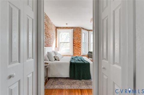 Tiny photo for 222 N 32nd Street, Richmond, VA 23223 (MLS # 2529344)