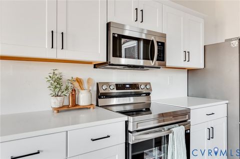 Tiny photo for 222 N 32nd Street, Richmond, VA 23223 (MLS # 2529344)