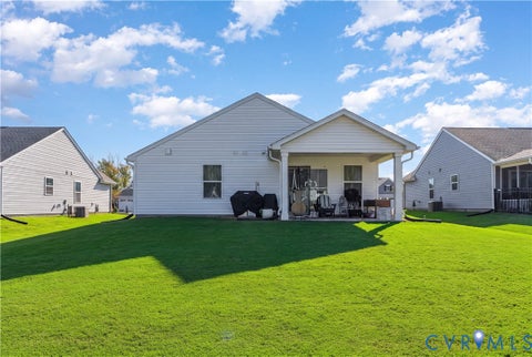 Tiny photo for 7580 Southamptonshire Way, New Kent, VA 23124 (MLS # 2627574)