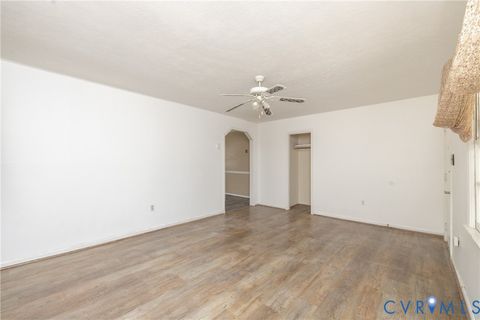 Tiny photo for 4613 Tatum Road, Disputanta, VA 23842 (MLS # 2600621)