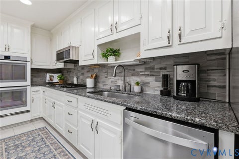 Tiny photo for 2925 Kenmore Road, Richmond, VA 23225 (MLS # 2624958)