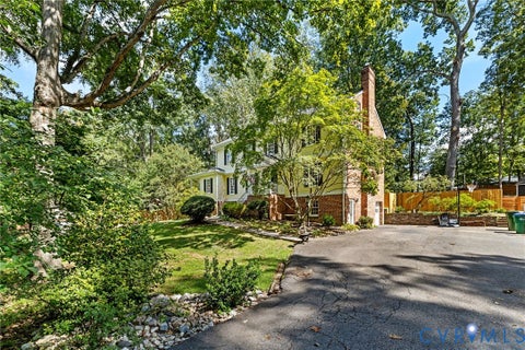 Tiny photo for 2925 Kenmore Road, Richmond, VA 23225 (MLS # 2624958)