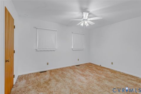 Tiny photo for 492 Pine Reach Drive Dr, Kilmarnock, VA 22482 (MLS # 2530336)