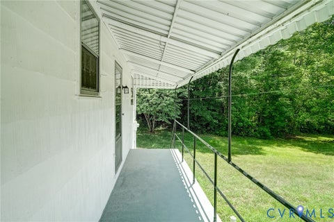 Tiny photo for 29883 N James Madison Highway, New Canton, VA 23123 (MLS # 2617674)