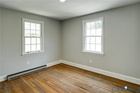 Tiny photo for 29883 N James Madison Highway, New Canton, VA 23123 (MLS # 2617674)