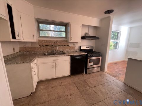 Tiny photo for 1929 Buckner Street, Petersburg, VA 23805 (MLS # 2611543)