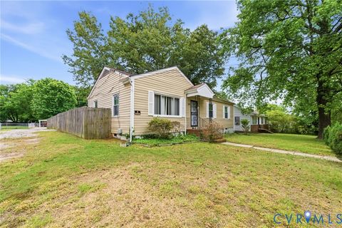 Tiny photo for 136 Holly Hill Drive, Petersburg, VA 23805 (MLS # 2613249)