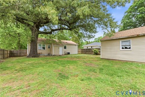Tiny photo for 136 Holly Hill Drive, Petersburg, VA 23805 (MLS # 2613249)