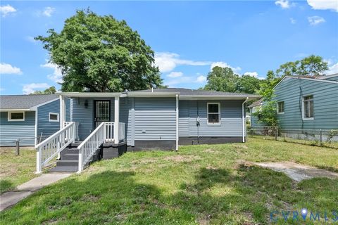 Tiny photo for 350 Spring Street, Petersburg, VA 23803 (MLS # 2614325)