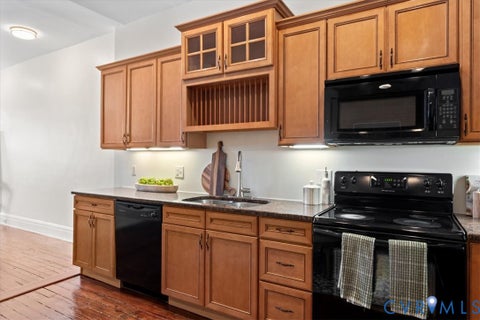 Tiny photo for 2510 E Leigh Street, Richmond, VA 23223 (MLS # 2621145)
